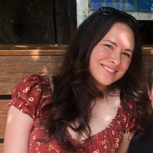 **Meet your Posher**